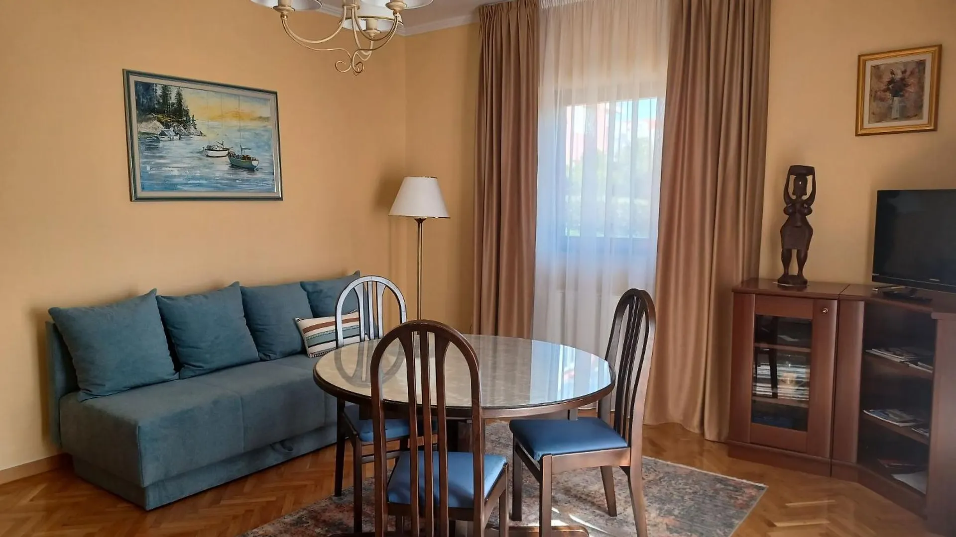 Apartments Stana 扎达尔